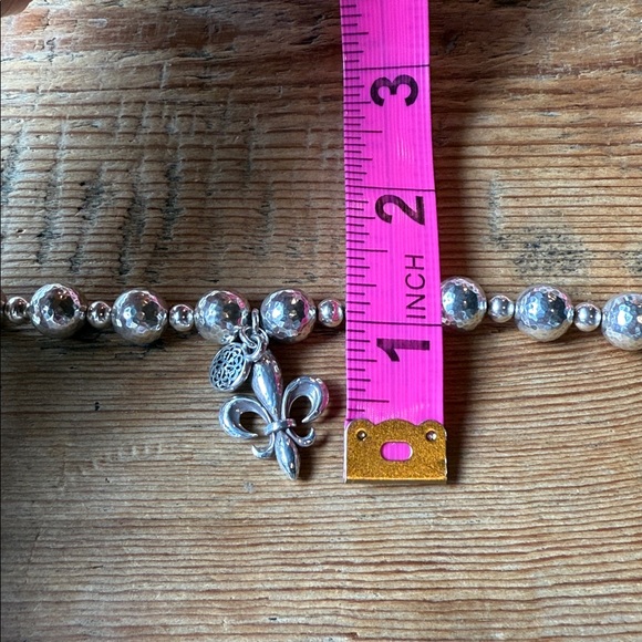 Brighton Ferrara Fleur De Lis Short Necklace and Stud Earrings Set - Picture 8 of 11